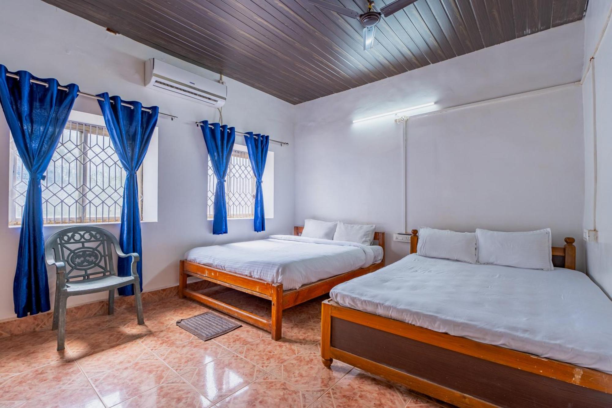 Baga Galaxy Hotel Exterior photo