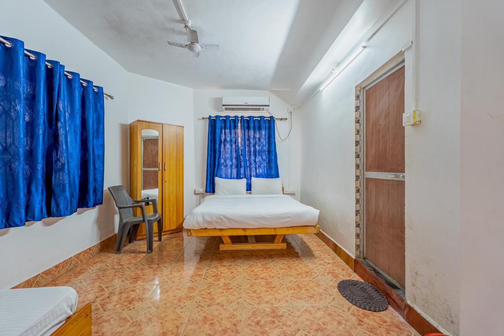Baga Galaxy Hotel Exterior photo